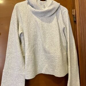 Lululemon Retreat Yourself hoodie S/M